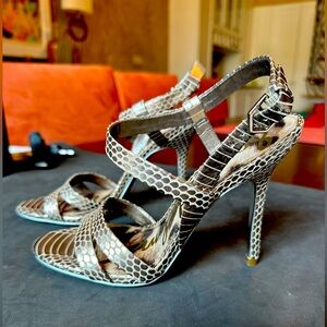 Sam Edelman gold “snake” high heel sandal size 7